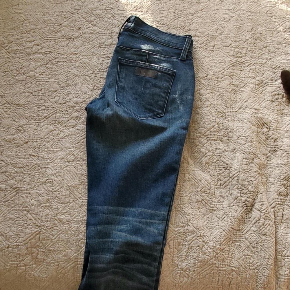Jeans - Picture 2 of 3
